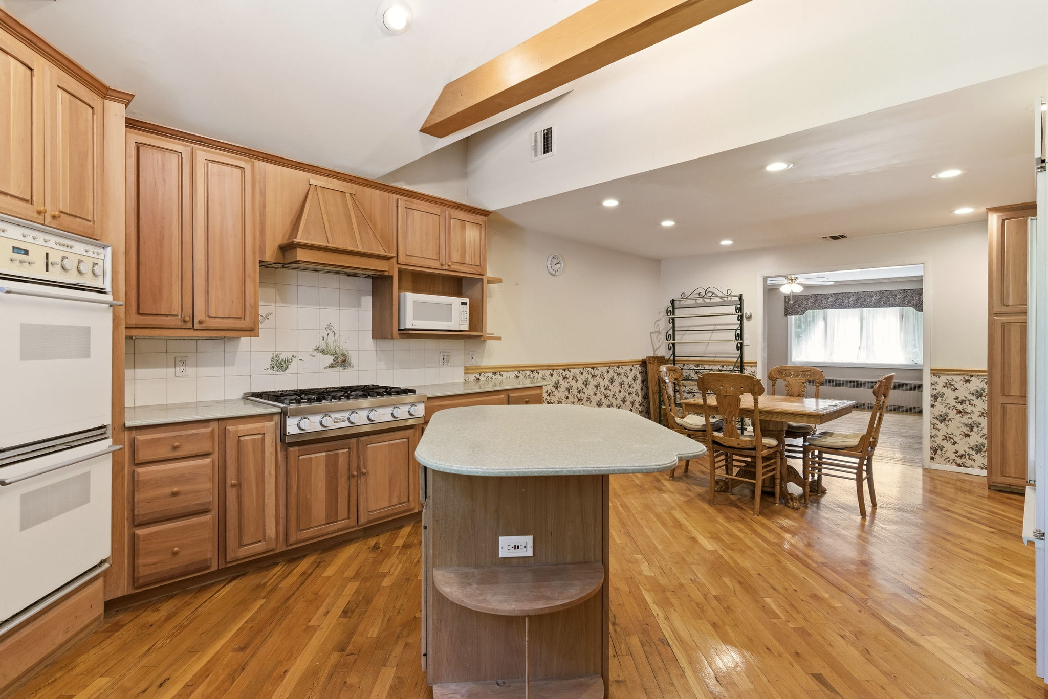 16-web-or-mls-Edited-DMS-365 16-web-or-mls-Edited-DMS-365